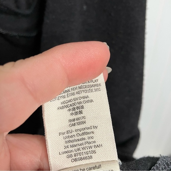 We The Free Tank Top Small Black racerback Boho Summer Casual Women - Picture 6 of 8